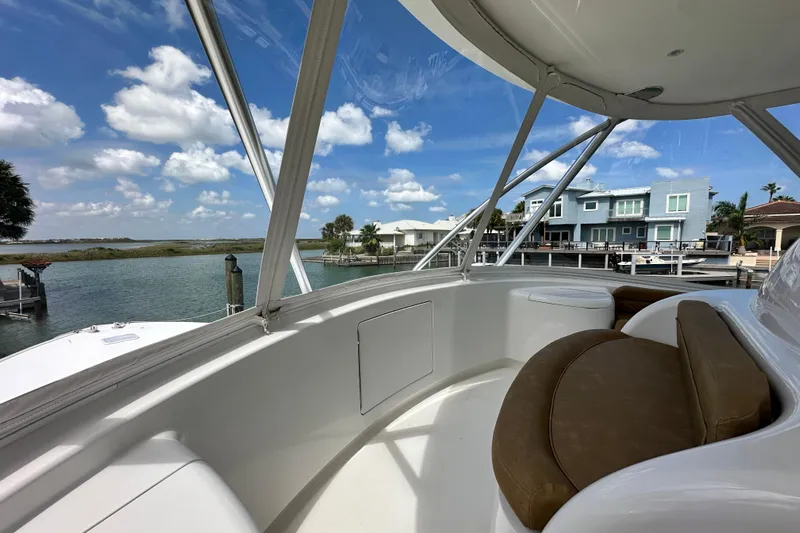 Wildcatter Yacht Photos Pics 2017 Viking 55 Convertible yacht interior with waterfront view and modern homes.