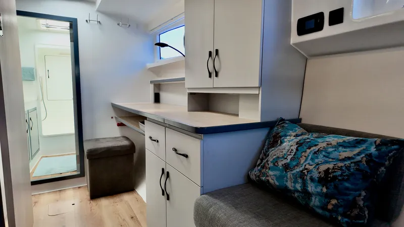 Aurora Yacht Photos Pics 