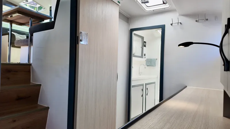 Aurora Yacht Photos Pics 