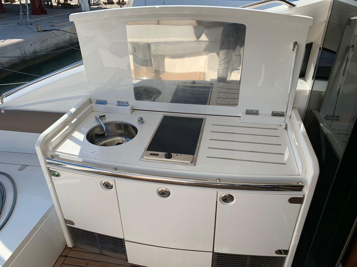 2008 Princess 66 
