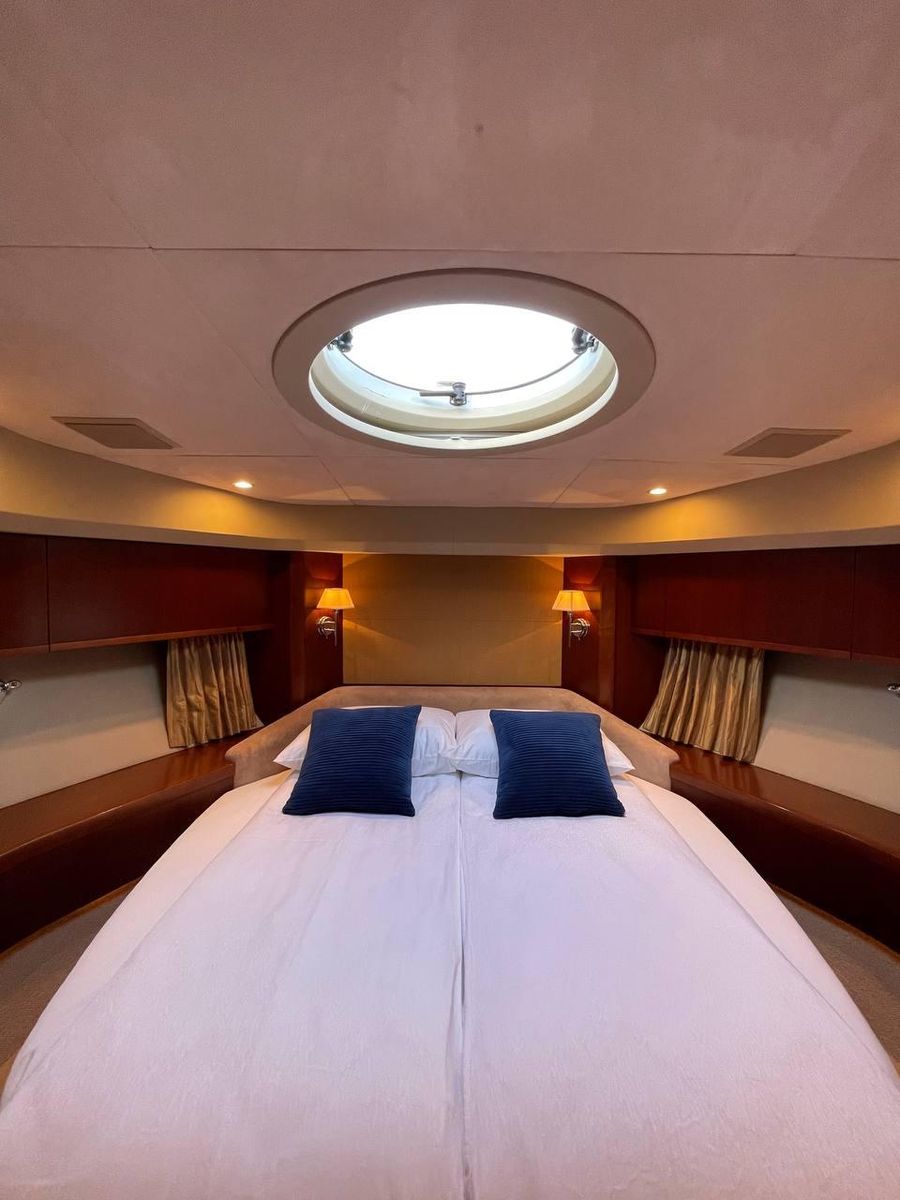 2008 Princess 66 