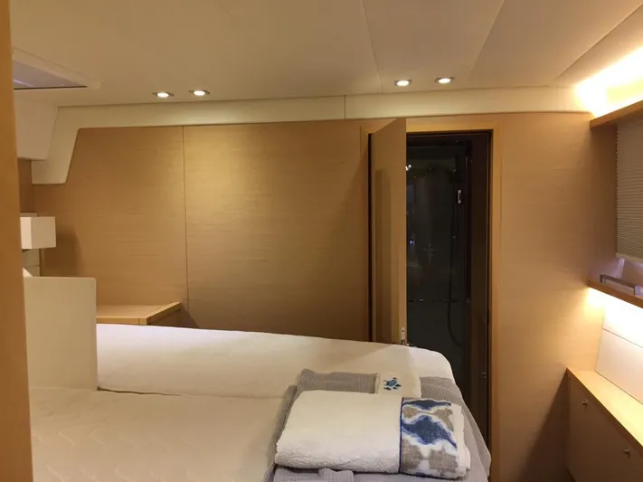 Nsc01580 Yacht Photos Pics 