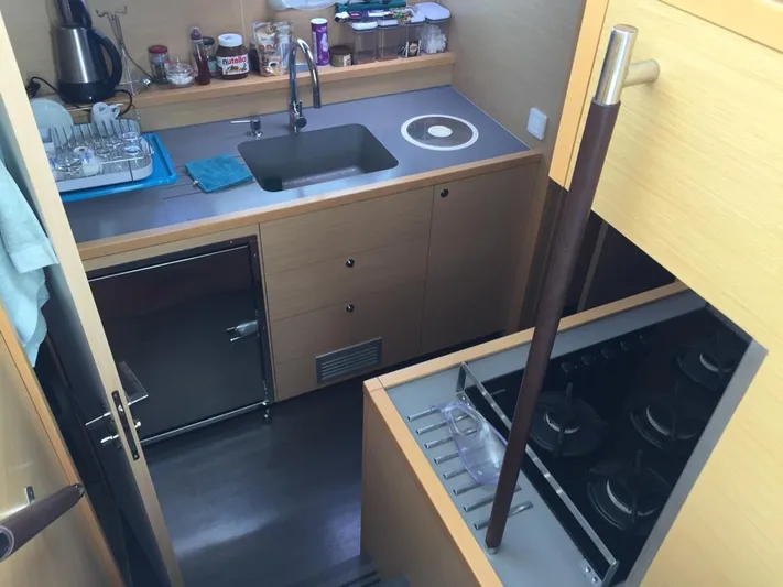 Nsc01580 Yacht Photos Pics 