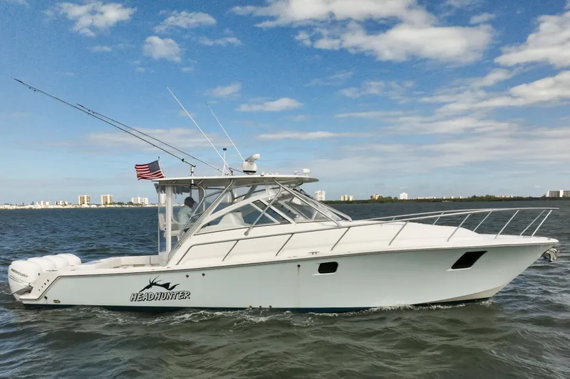 Headhunter Yacht Photos Pics 