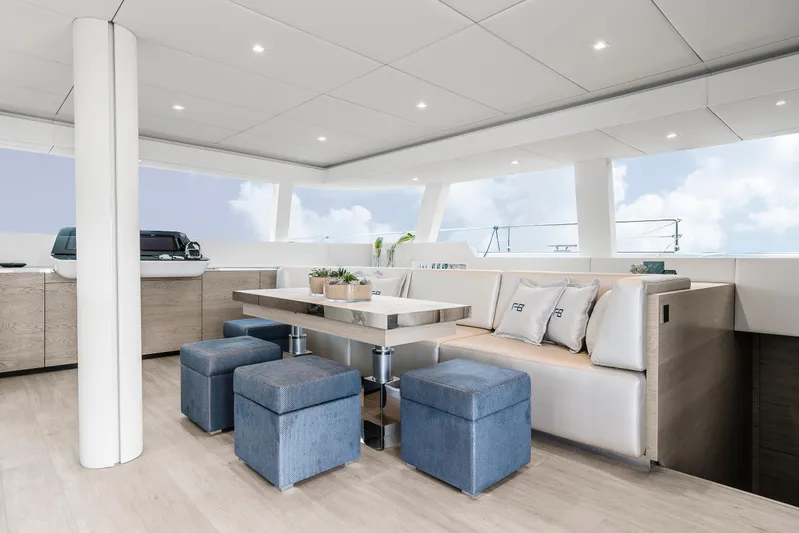 Feel The Blue Yacht Photos Pics 