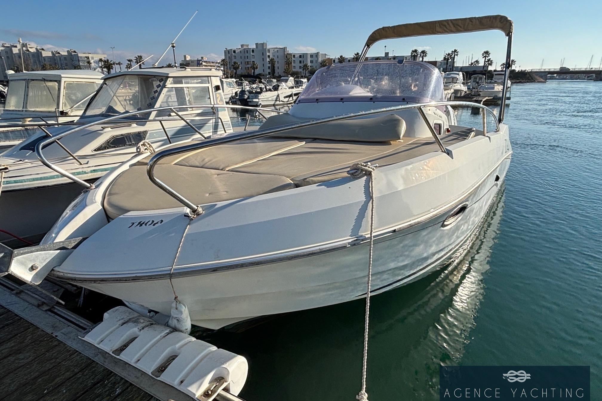 Beneteau Flyer 750 Sun Deck
