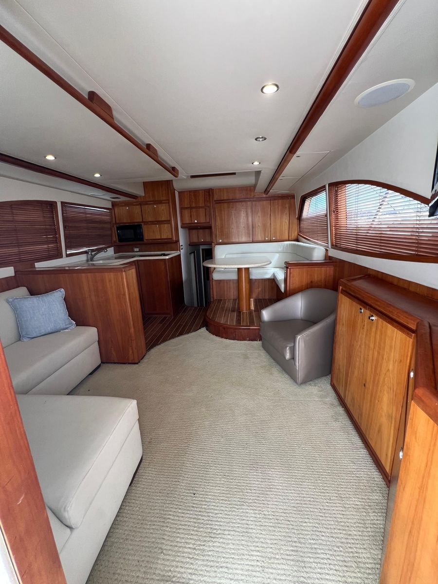 2009 Bertram 45 
