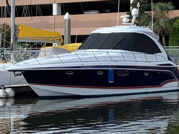Formula 45 Yacht