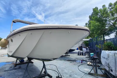 2017 Bayliner E6
