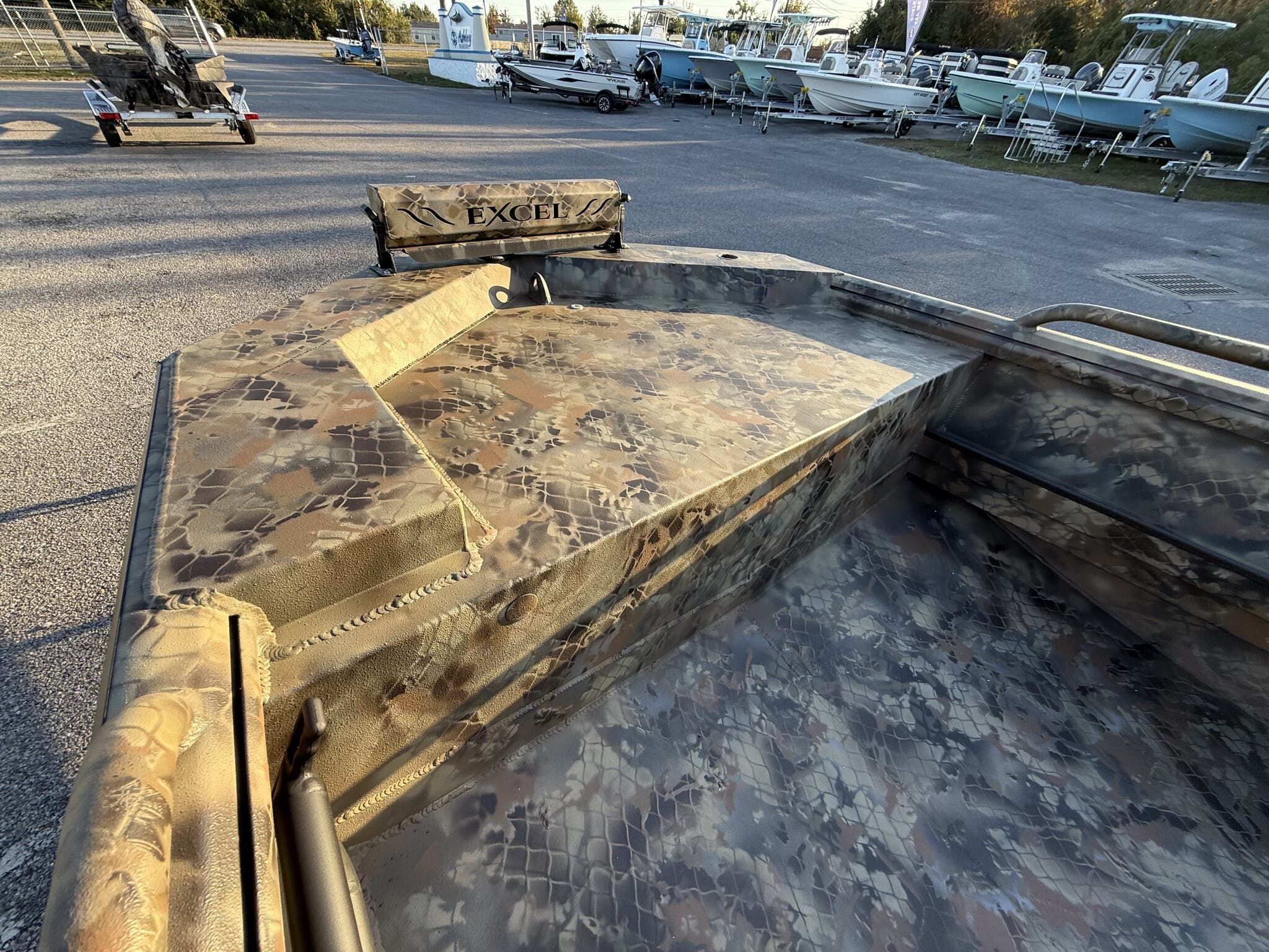 Excel 1754 Shallow Water F4 Pro