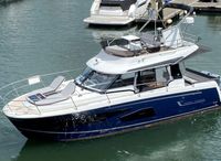 2021 Jeanneau Merry Fisher 1095 Legende with a SeaKeeper