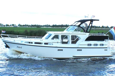 1999 Pedro Skiron 35