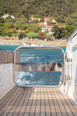 Yacht