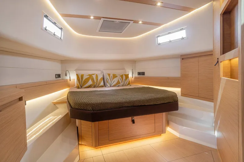 Pardo 43 Yacht Photos Pics Pardo 43 interieurs