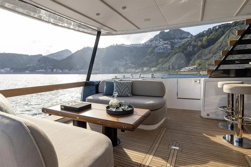  Yacht Photos Pics 