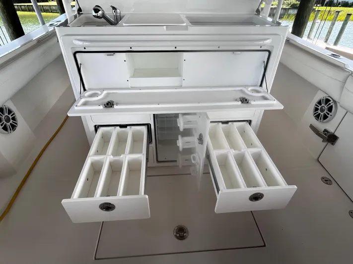 Bluewater Yacht Photos Pics 