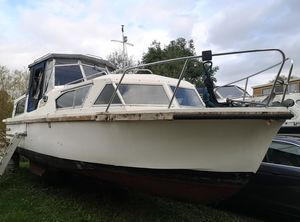 1969 Seamaster 28 Commodore