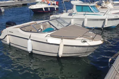 2016 Quicksilver Activ 595 Cabin Cruiser
