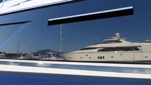Fairline Squadron 65