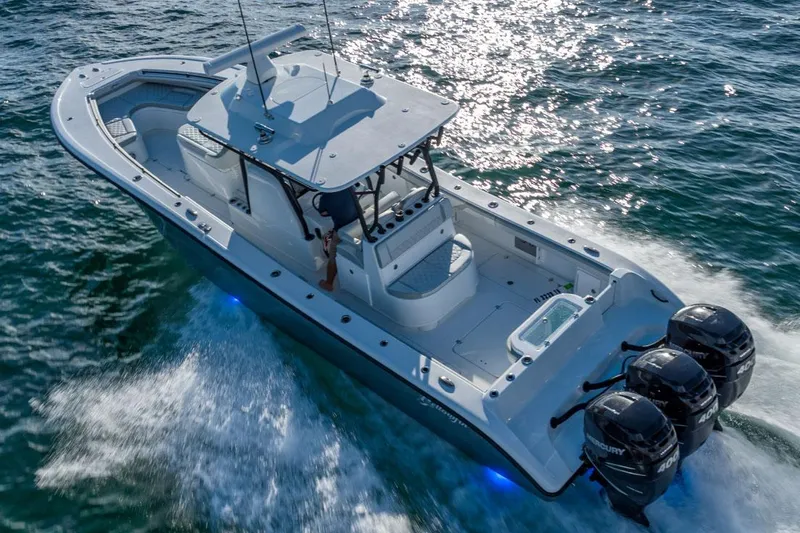  Yacht Photos Pics Manufacturer Provided Image