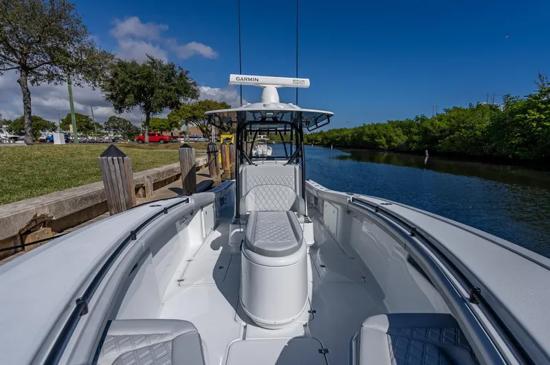  Yacht Photos Pics Manufacturer Provided Image