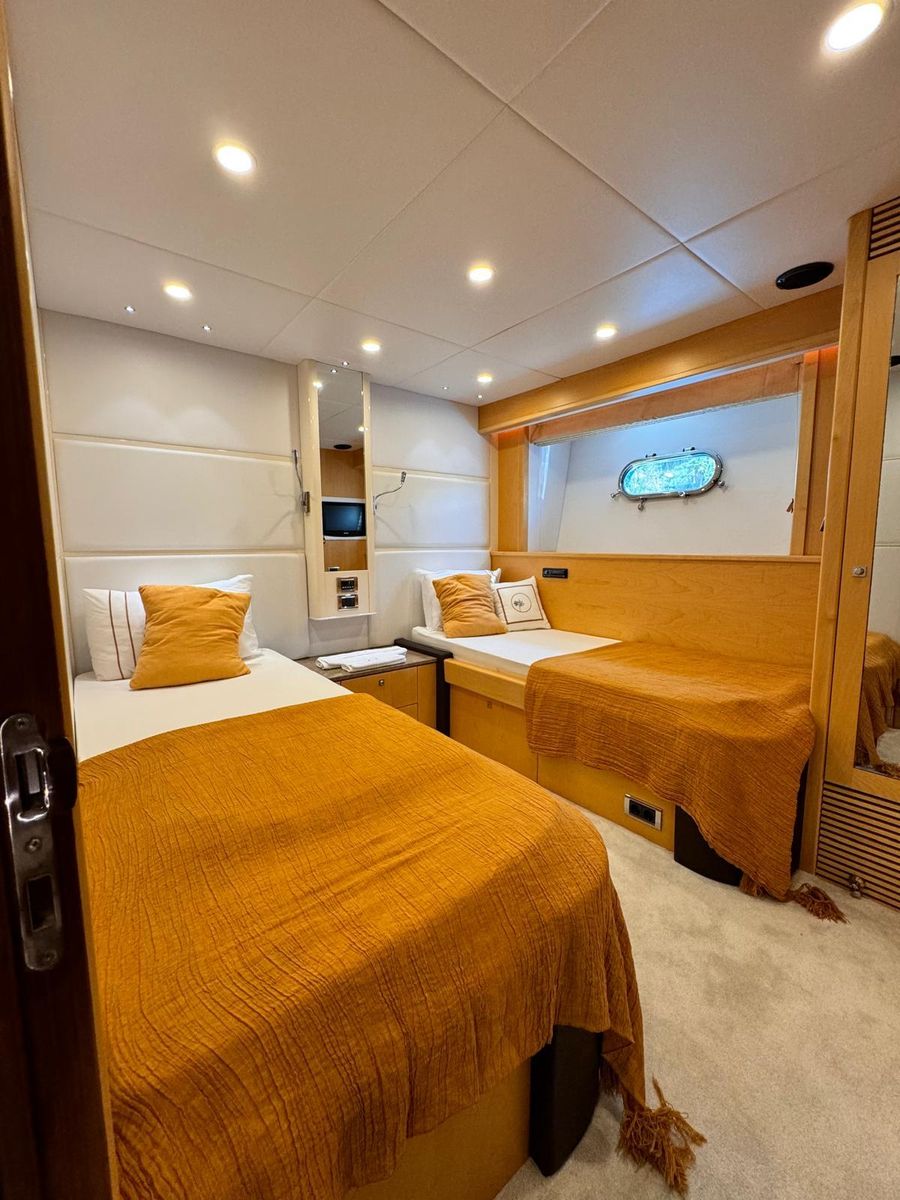 2010 Sunseeker 78 