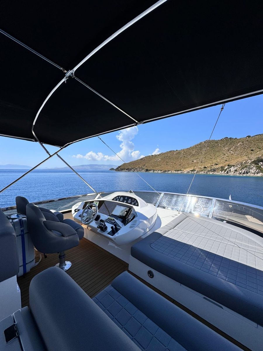 2010 Sunseeker 78 