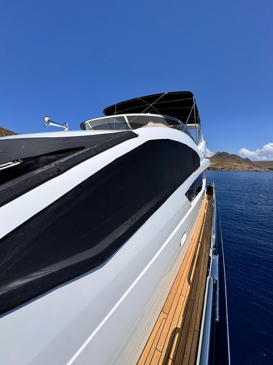 2010 Sunseeker 78 