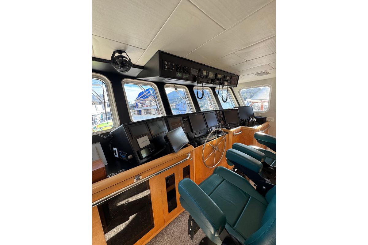 2003 Cape Horn 65 