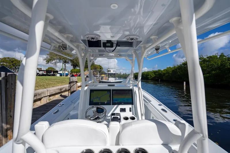  Yacht Photos Pics Manufacturer Provided Image