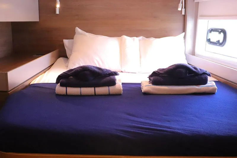 Fortunate Sun Yacht Photos Pics Cabin View (2)