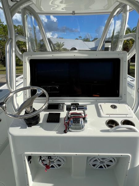 2016 Yellowfin 2016