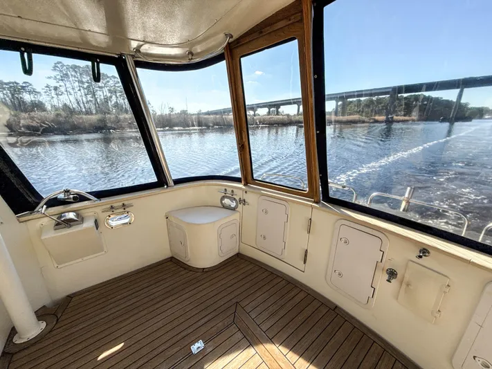 Island Girl Yacht Photos Pics Fully enclosed aft deck w hard top