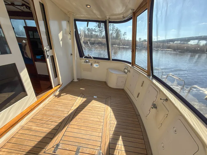 Island Girl Yacht Photos Pics Fully enclosed aft deck w hard top