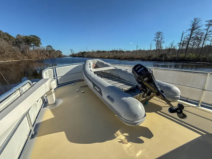 Island Girl Yacht Photos Pics Dinghy and davit