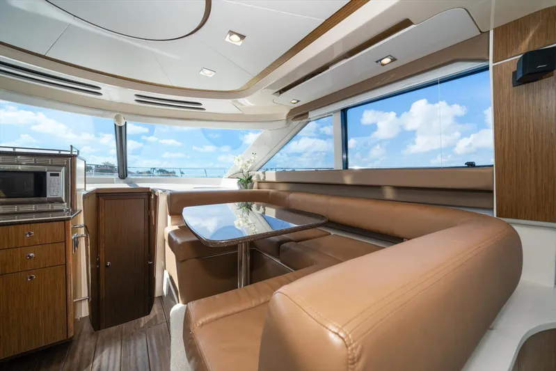 Gail’s Storm IV Yacht Photos Pics 