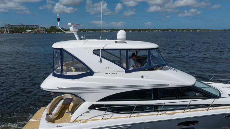 Gail’s Storm IV Yacht Photos Pics 