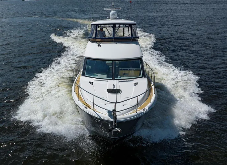 Gail’s Storm IV Yacht Photos Pics 