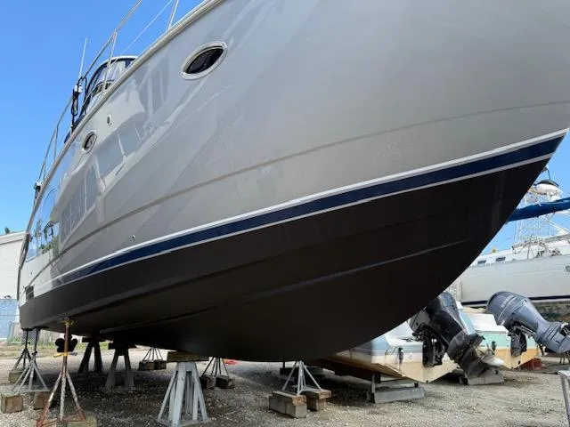 Gail’s Storm IV Yacht Photos Pics 