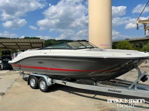 2021 Sea Ray 230 SPX