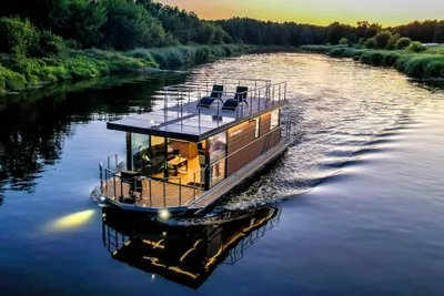 2025 Custom Borneo Boat 12