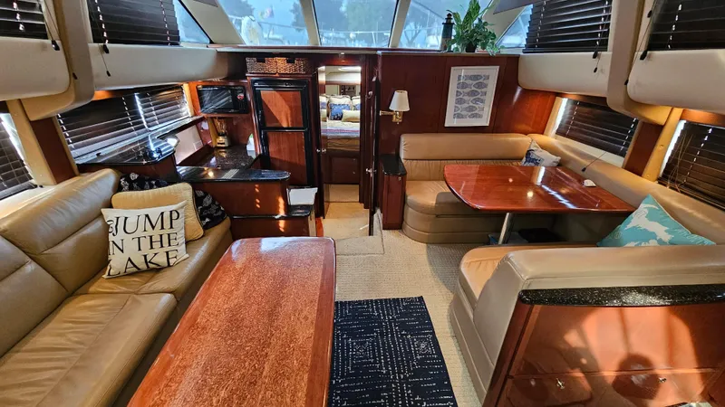 Trillium Yacht Photos Pics 