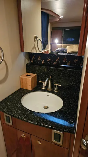 Trillium Yacht Photos Pics 