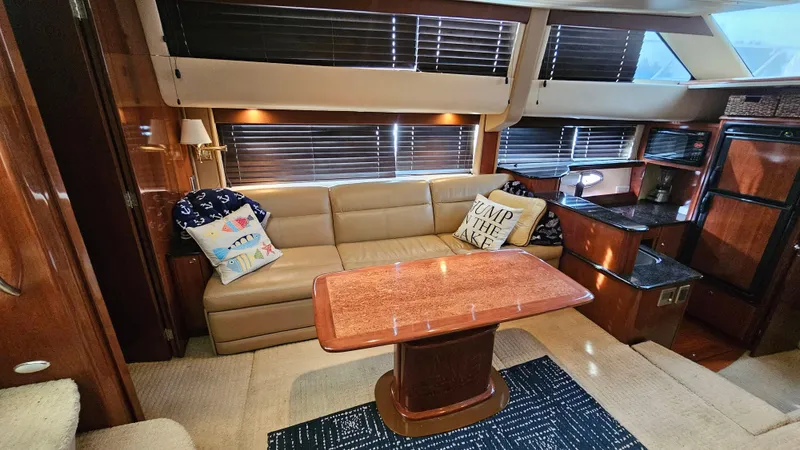 Trillium Yacht Photos Pics 