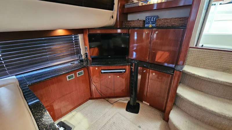 Trillium Yacht Photos Pics 