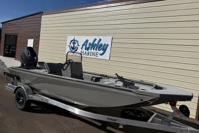 Thor LAKE HAMMER 1900 CC