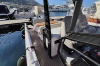 Virtue Yachts V10 Top