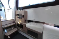 Virtue Yachts V10 Top