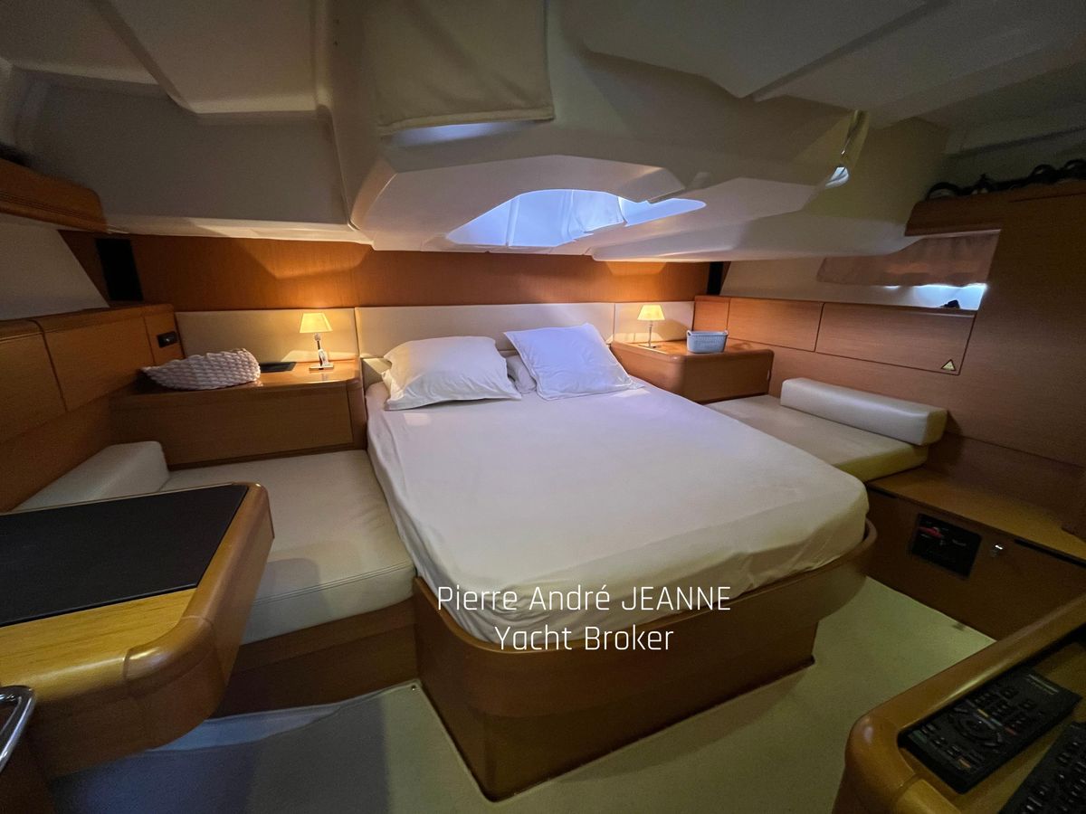 2011 Jeanneau 51 