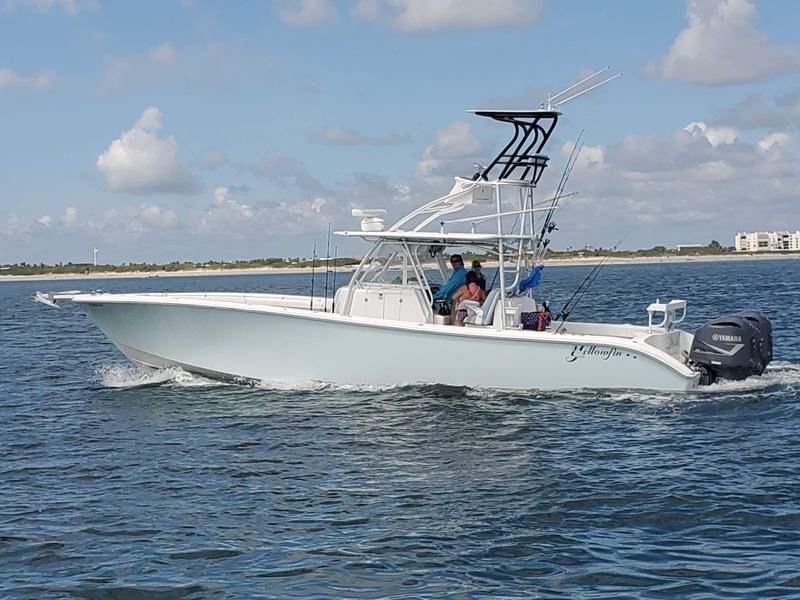 2015 Yellowfin 39 Offshore